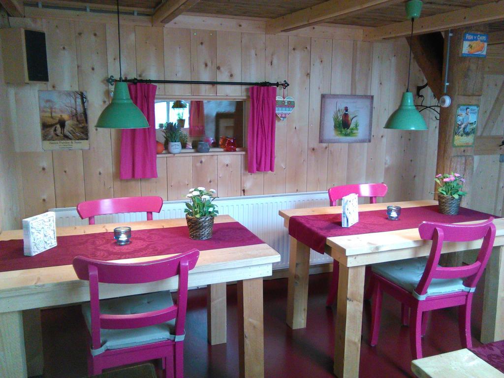 B&B De Luttikhoeve Giethmen Exteriör bild