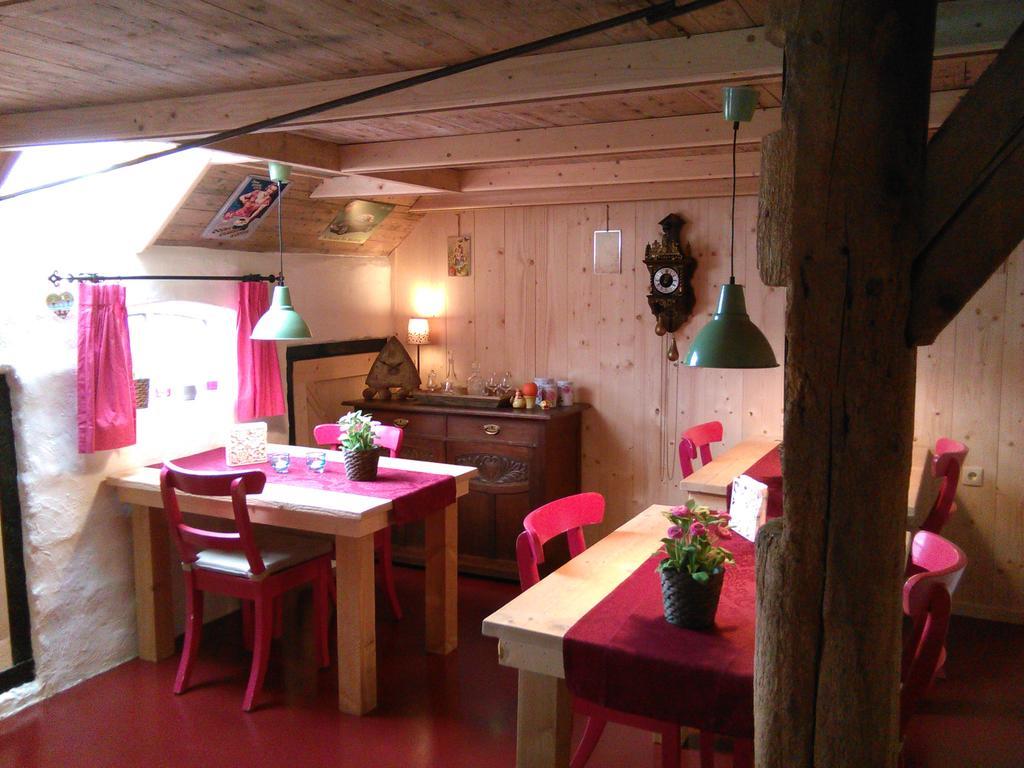 B&B De Luttikhoeve Giethmen Exteriör bild